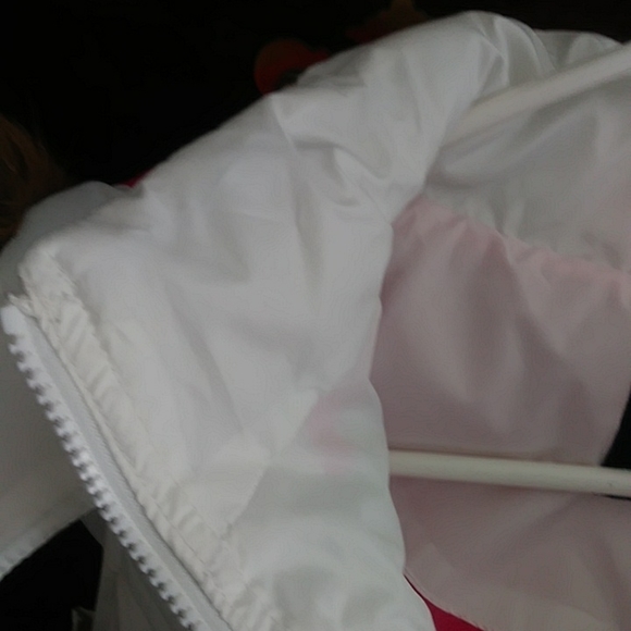 Women's US Polo Assn Puffer Vest USPA white Hooded Faux Fur Size Small - Picture 4 of 10